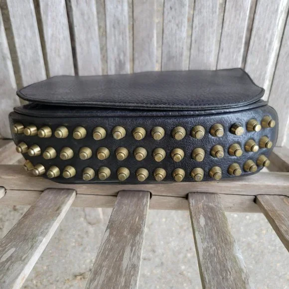 ALEXANDER WANG LIA スタッズ メッセンジャー バッグ ALEXANDER WANG Lia Black Leather Studded Flap Messenger Bag